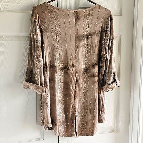 DressBarn Tie Dye Tunic V Neck w 3 Button Neckline, Sequins, Tab Sleeves L EUC - Picture 6 of 16
